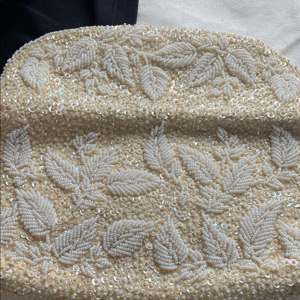 Chic Beaded Clutch in Cream - Picture 9 of 16